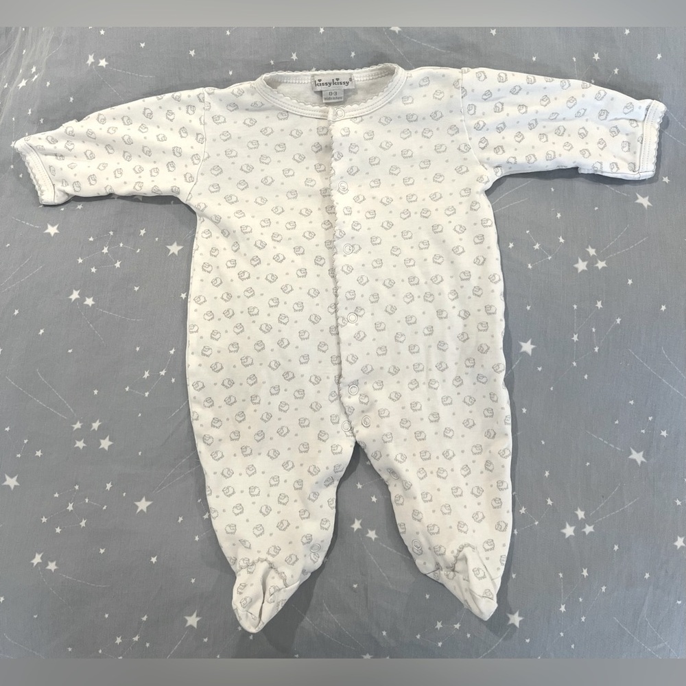 Kissy kissy sheep onesie